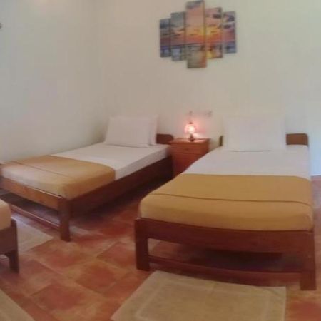 Mango House Japanese Guest House Негомбо Экстерьер фото